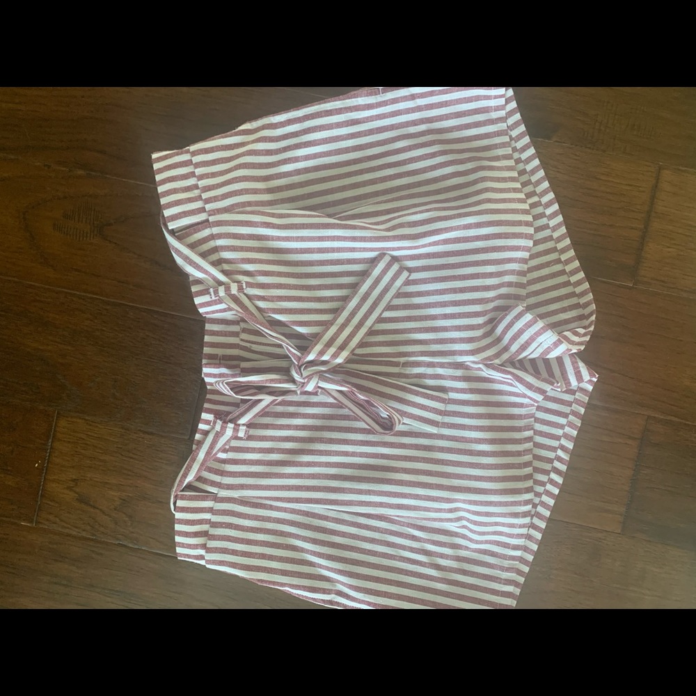 Super cute shorts. Size L.
